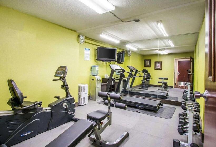 Отель Quality Inn Prattville I65