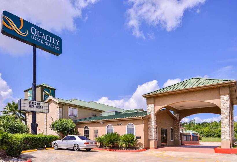 호텔 Quality Inn & Suites