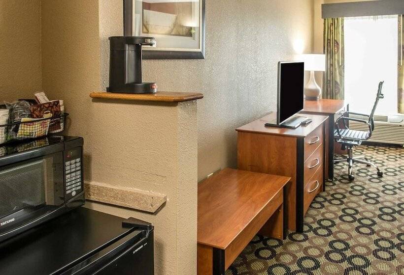 호텔 Quality Inn & Suites Columbus West   Hilliard