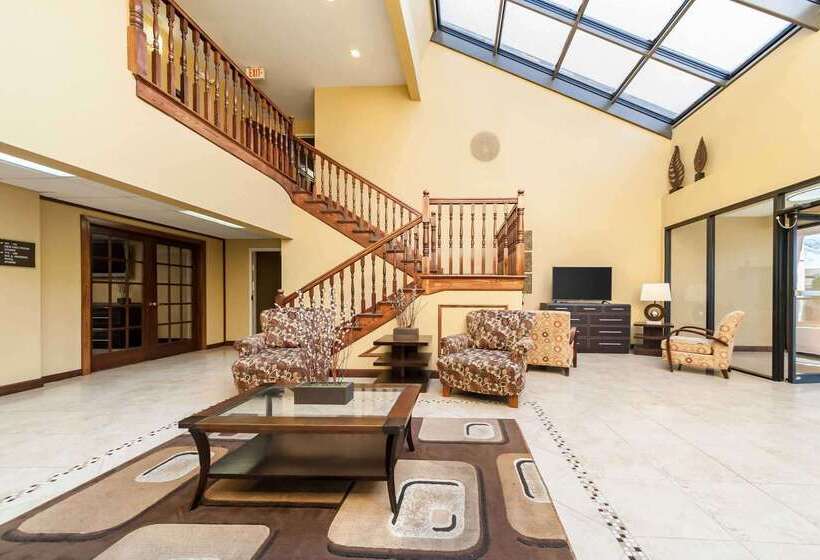 هتل Quality Inn And Suites Lafayette