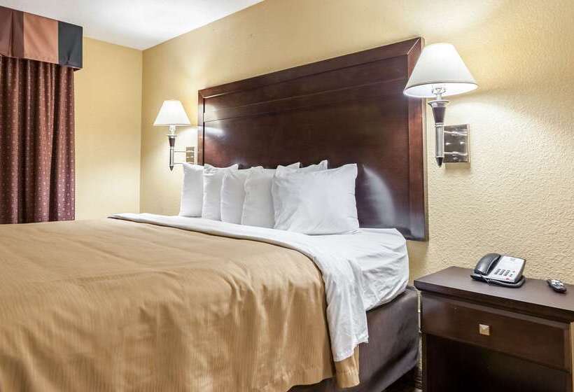 هتل Quality Inn And Suites Lafayette