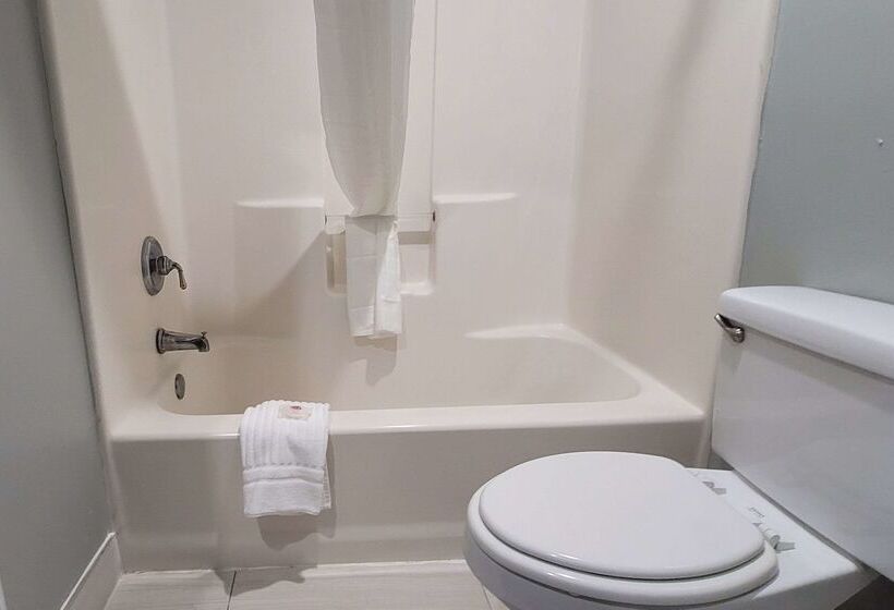 هتل Quality Inn And Suites Lafayette