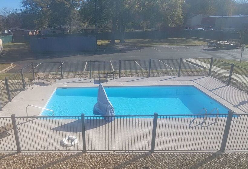 هتل Quality Inn And Suites Lafayette