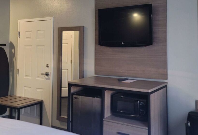 هتل Quality Inn And Suites Lafayette