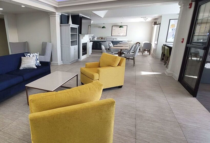 هتل Quality Inn And Suites Lafayette