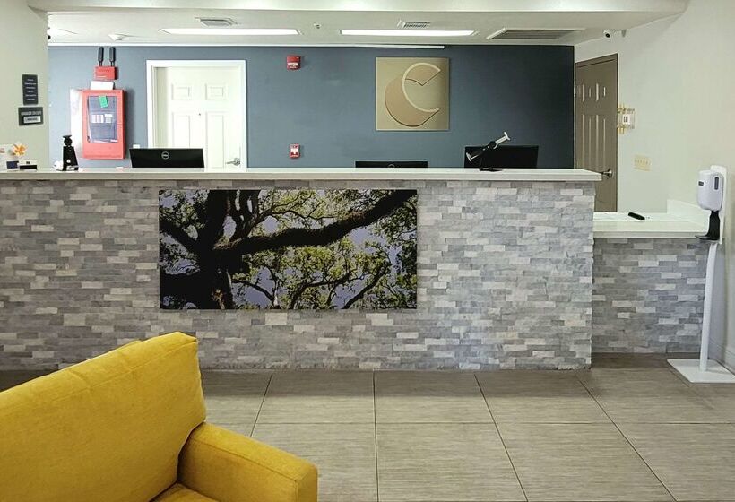 هتل Quality Inn And Suites Lafayette