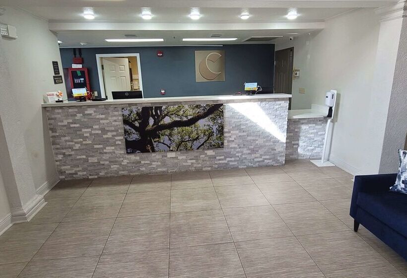 هتل Quality Inn And Suites Lafayette