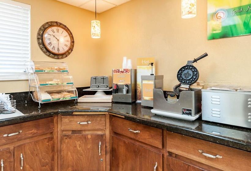 هتل Quality Inn And Suites Lafayette