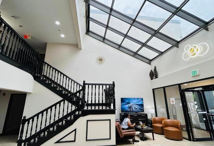 هتل Quality Inn And Suites Lafayette