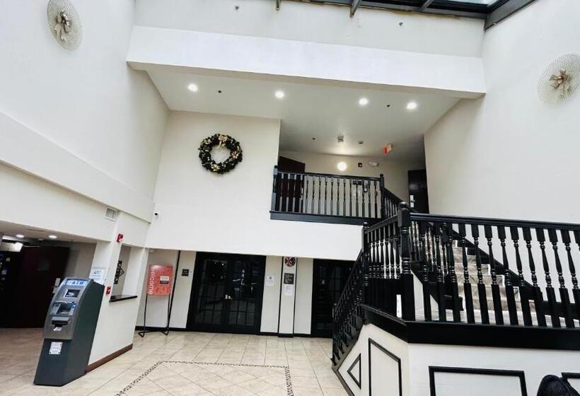 هتل Quality Inn And Suites Lafayette