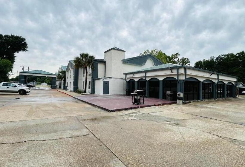 هتل Quality Inn And Suites Lafayette