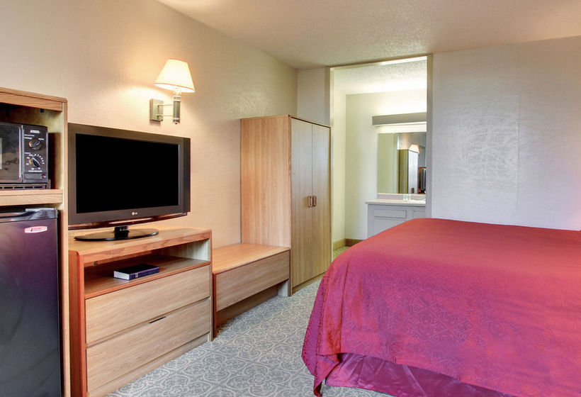 בית מלון כפרי Vicksburg Inn & Suites