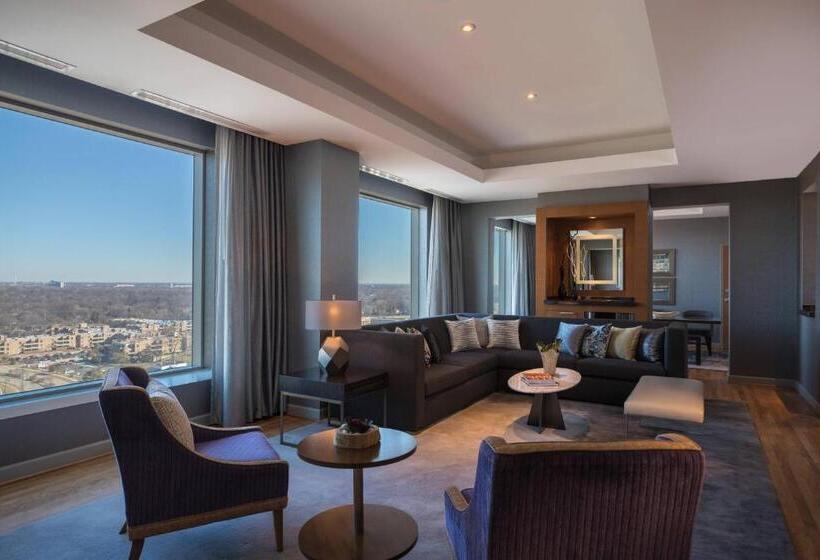 호텔 Renaissance Schaumburg Convention Center