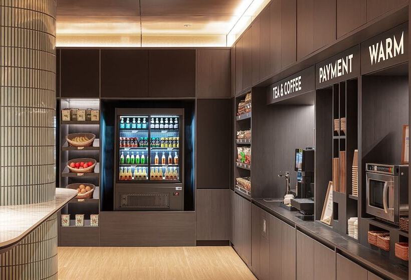 Resorts World Sentosa   Hotel Ora