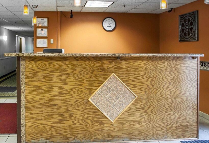 酒店 Rodeway Inn & Suites Milwaukee Airport