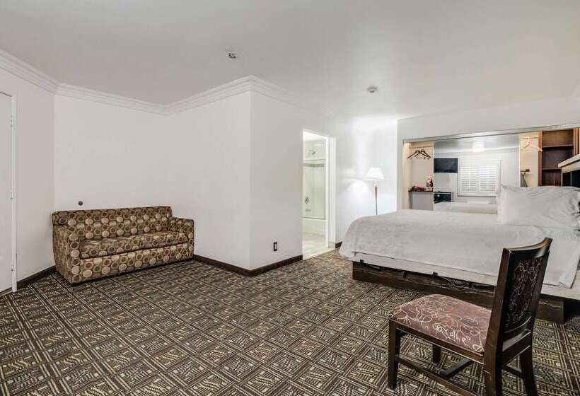 בית מלון כפרי Rodeway Inn Old Town Temecula