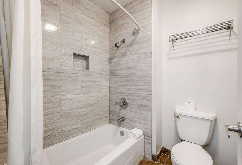 호텔 Rodeway Inn Old Town Temecula