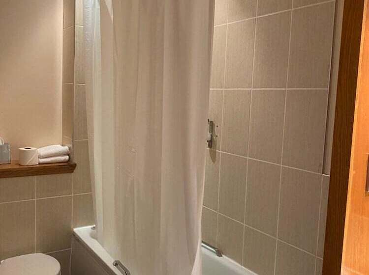 בית מלון כפרי Rooms At 1703