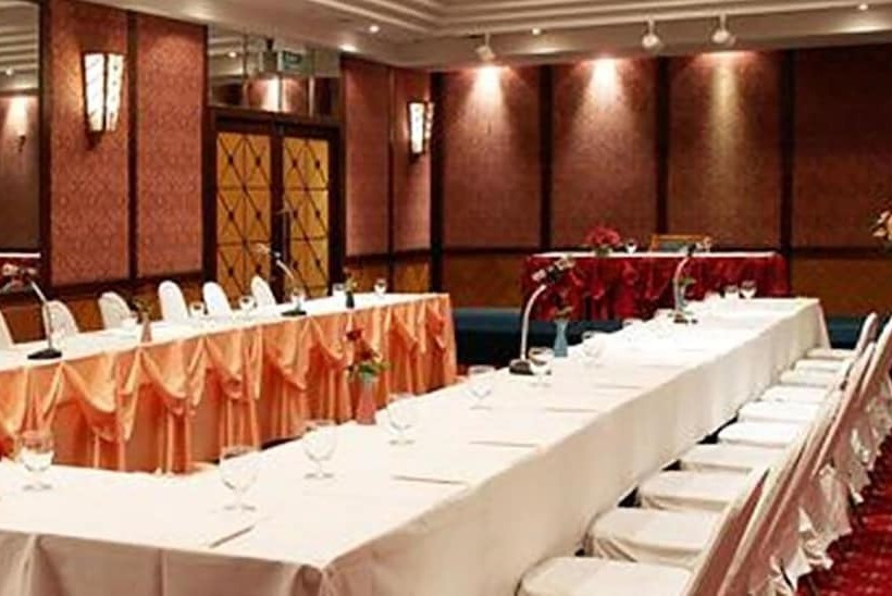 Отель Royal Lanna