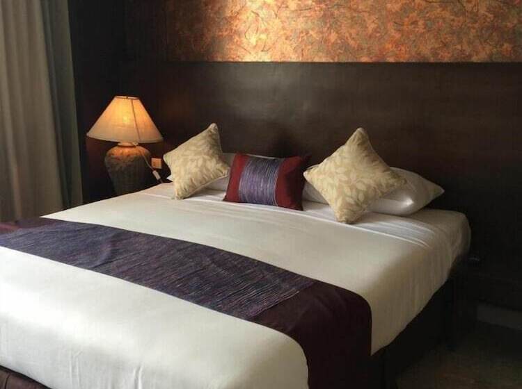 Отель Royal Lanna