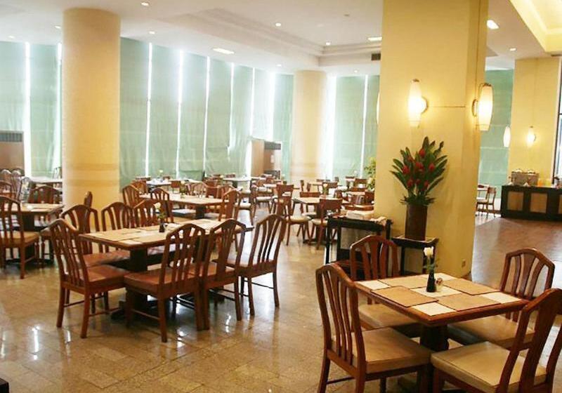 Отель Royal Lanna