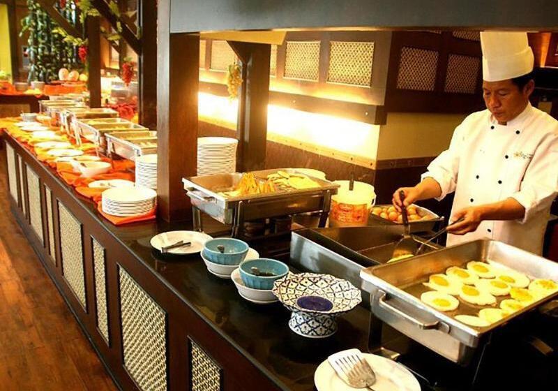 Отель Royal Lanna