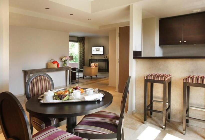 בית מלון כפרי Résidence Hôtelière 4 étoiles Les Mas Du Grand Vallon