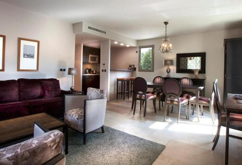 בית מלון כפרי Résidence Hôtelière 4 étoiles Les Mas Du Grand Vallon