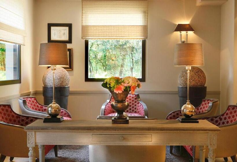 בית מלון כפרי Résidence Hôtelière 4 étoiles Les Mas Du Grand Vallon