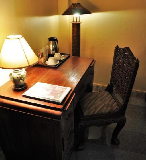 בית מלון כפרי Ruean Thai