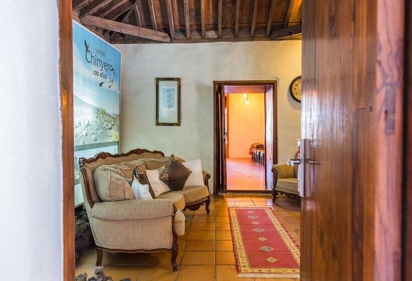 田舎風ホテル La Casona Del Patio