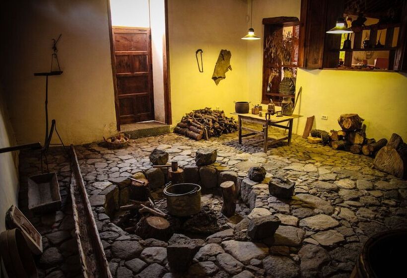 田舎風ホテル La Casona Del Patio