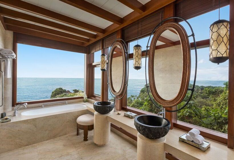 בית מלון כפרי Shangri La Boracay