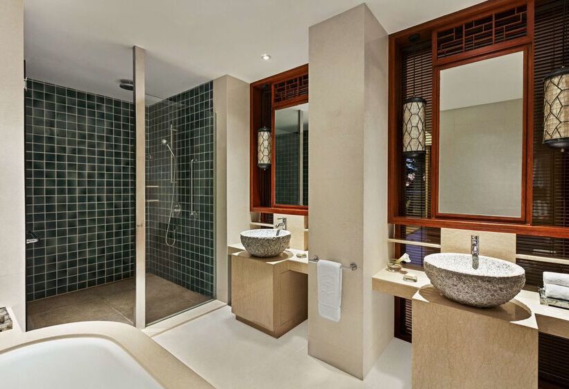 בית מלון כפרי Shangri La Boracay