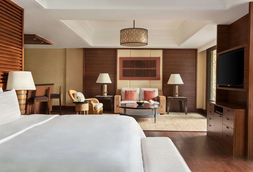 בית מלון כפרי Shangri La Boracay