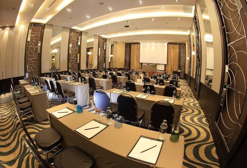 هتل Signature Pattaya