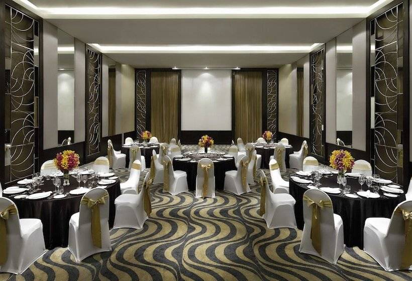 هتل Signature Pattaya