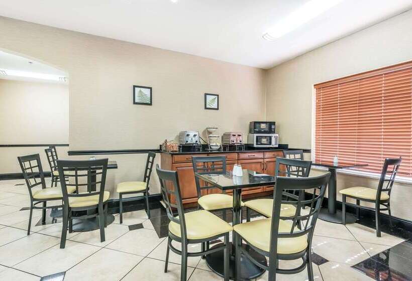 فندق Sleep Inn & Suites University Shands