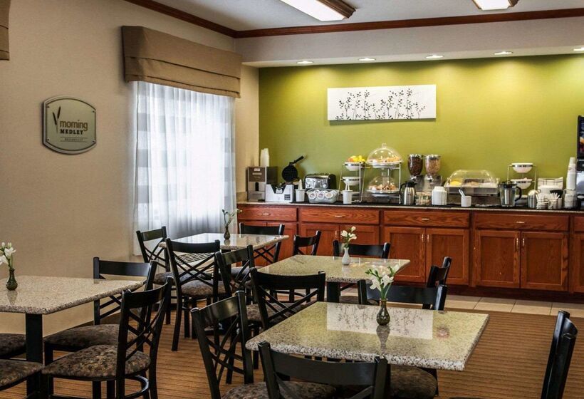 هتل Sleep Inn South Bend Airport