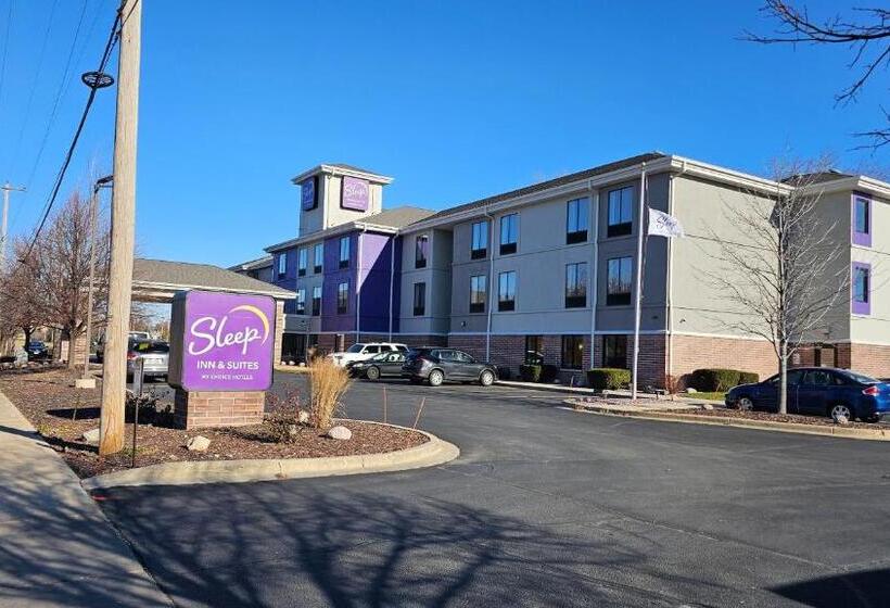 בית מלון כפרי Sleep Inn & Suites Airport