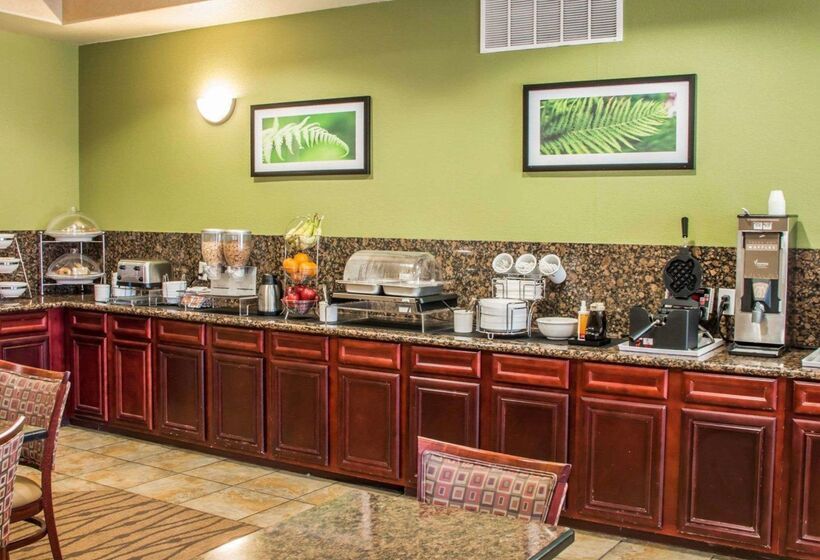 Отель Sleep Inn & Suites At Six Flags