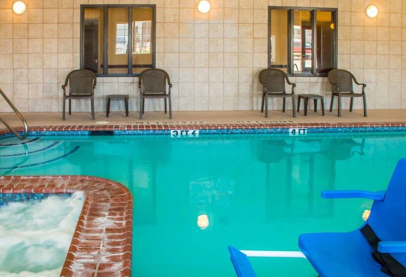 Отель Sleep Inn & Suites At Six Flags