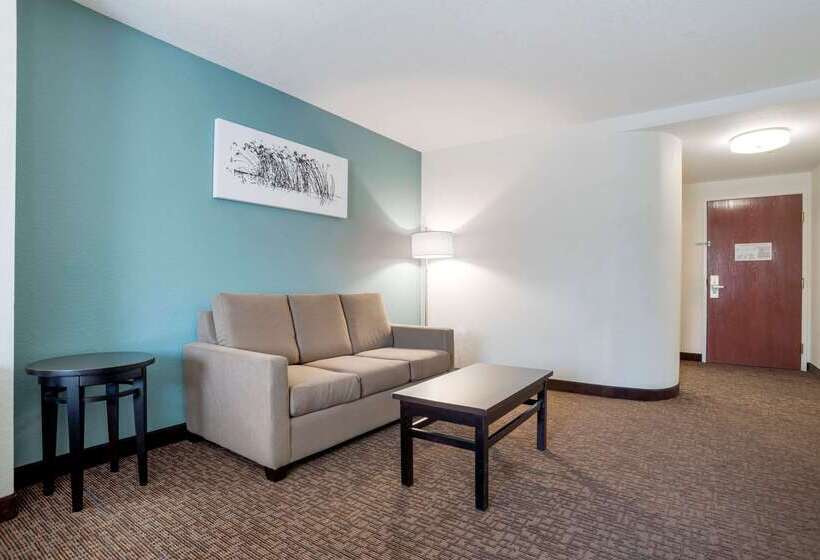 בית מלון כפרי Sleep Inn & Suites Auburn Campus Area I85