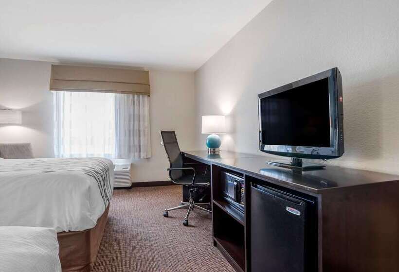 בית מלון כפרי Sleep Inn & Suites Auburn Campus Area I85