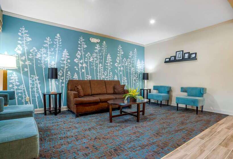 בית מלון כפרי Sleep Inn & Suites Auburn Campus Area I85