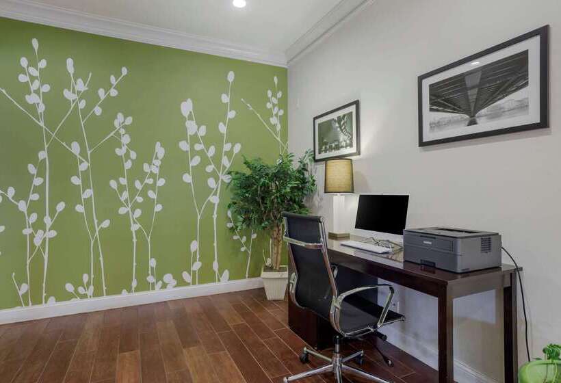 בית מלון כפרי Sleep Inn & Suites