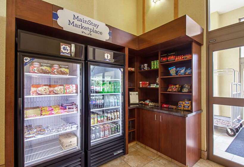 בית מלון כפרי Sleep Inn & Suites Madison   Monona