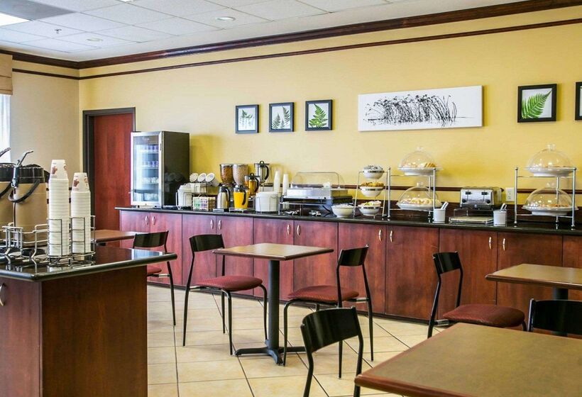 בית מלון כפרי Sleep Inn & Suites New Braunfels