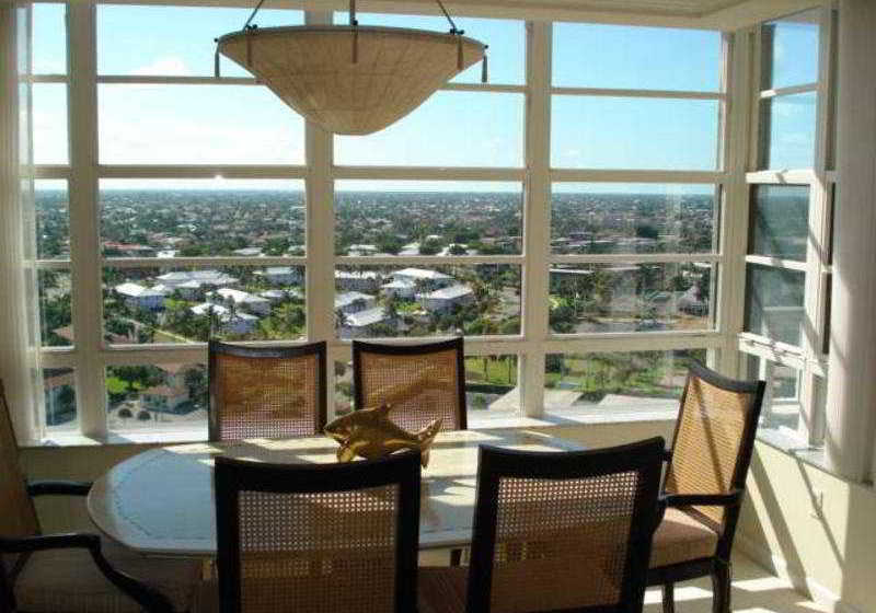 فندق Southsea Tower Apartments, Marco Island