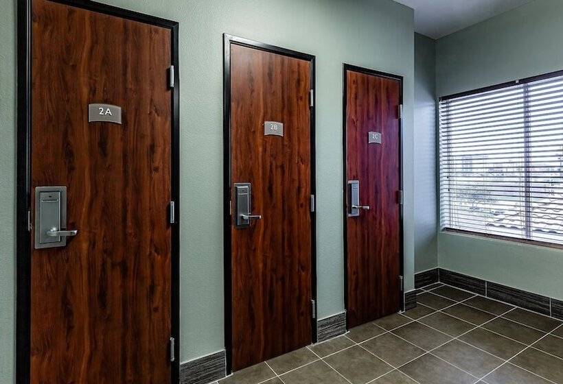 Otel Staybridge Suites Laredo, An Ihg